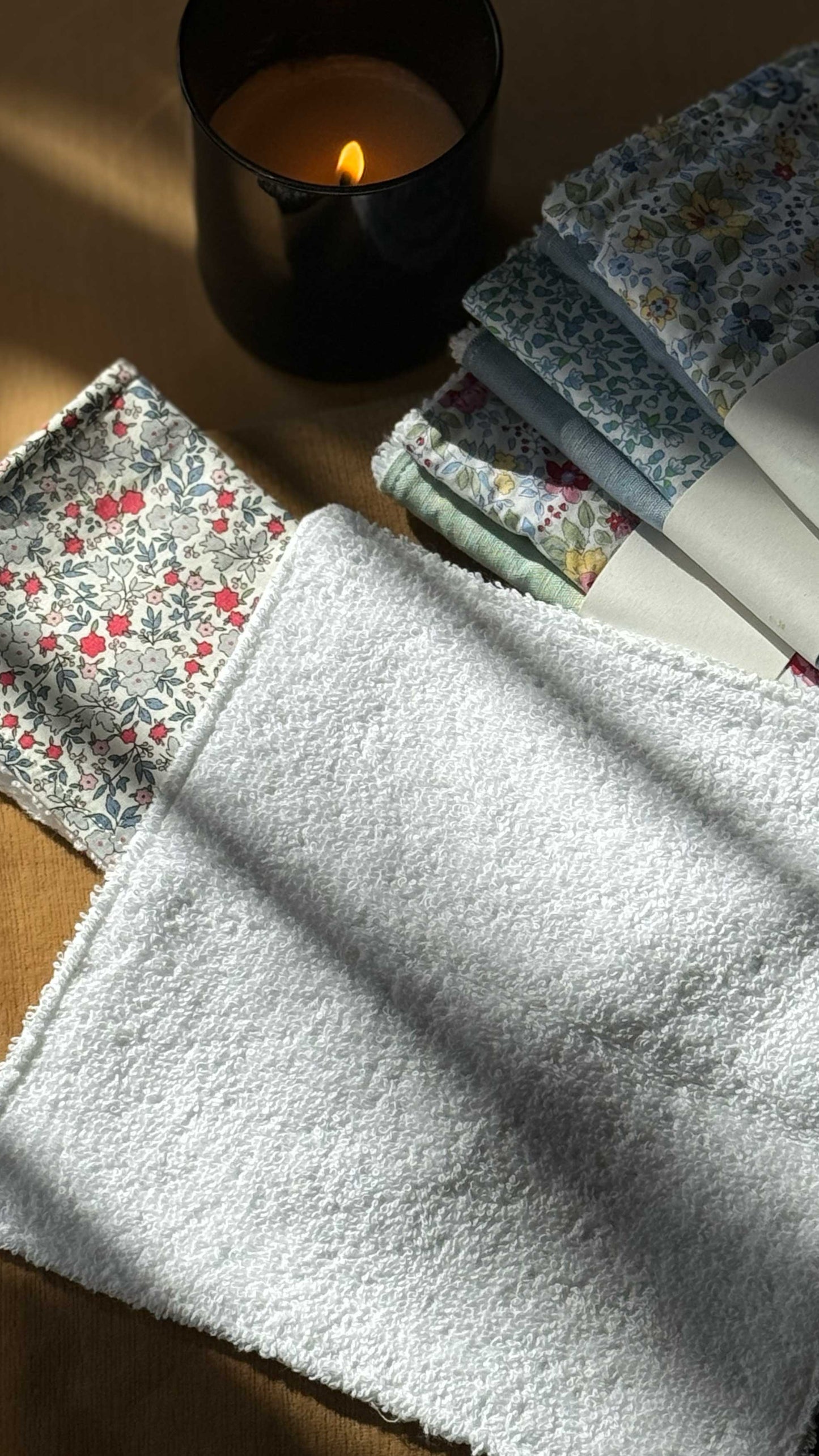 Tovalloletes multiús