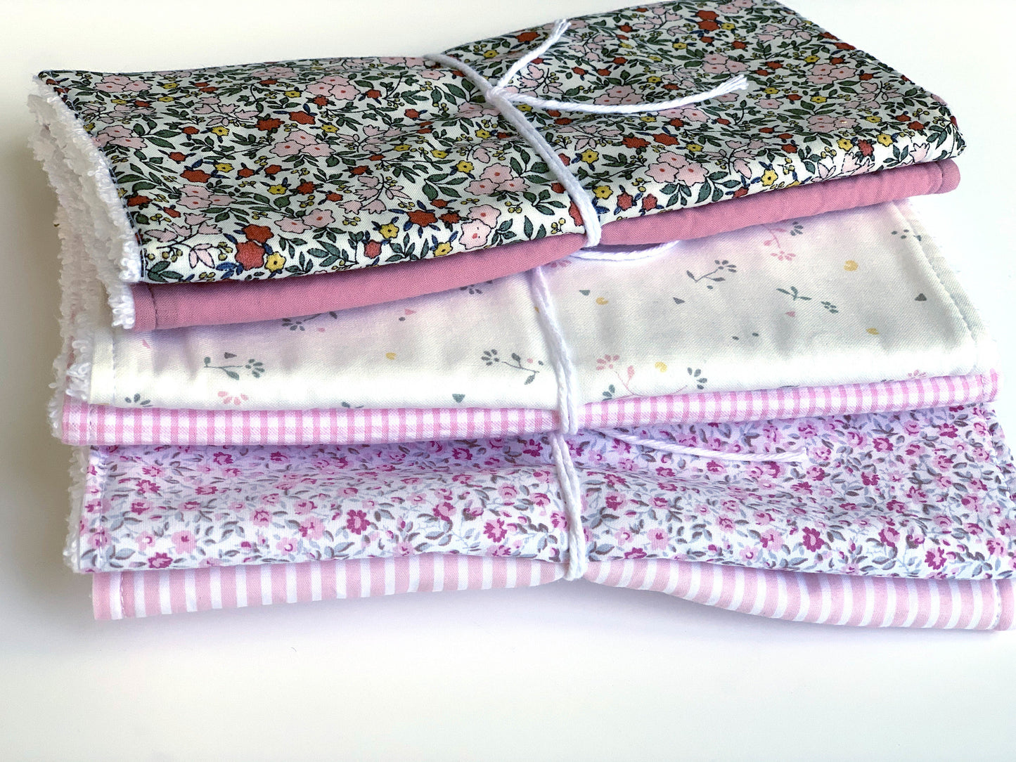 Tovalloletes multiús